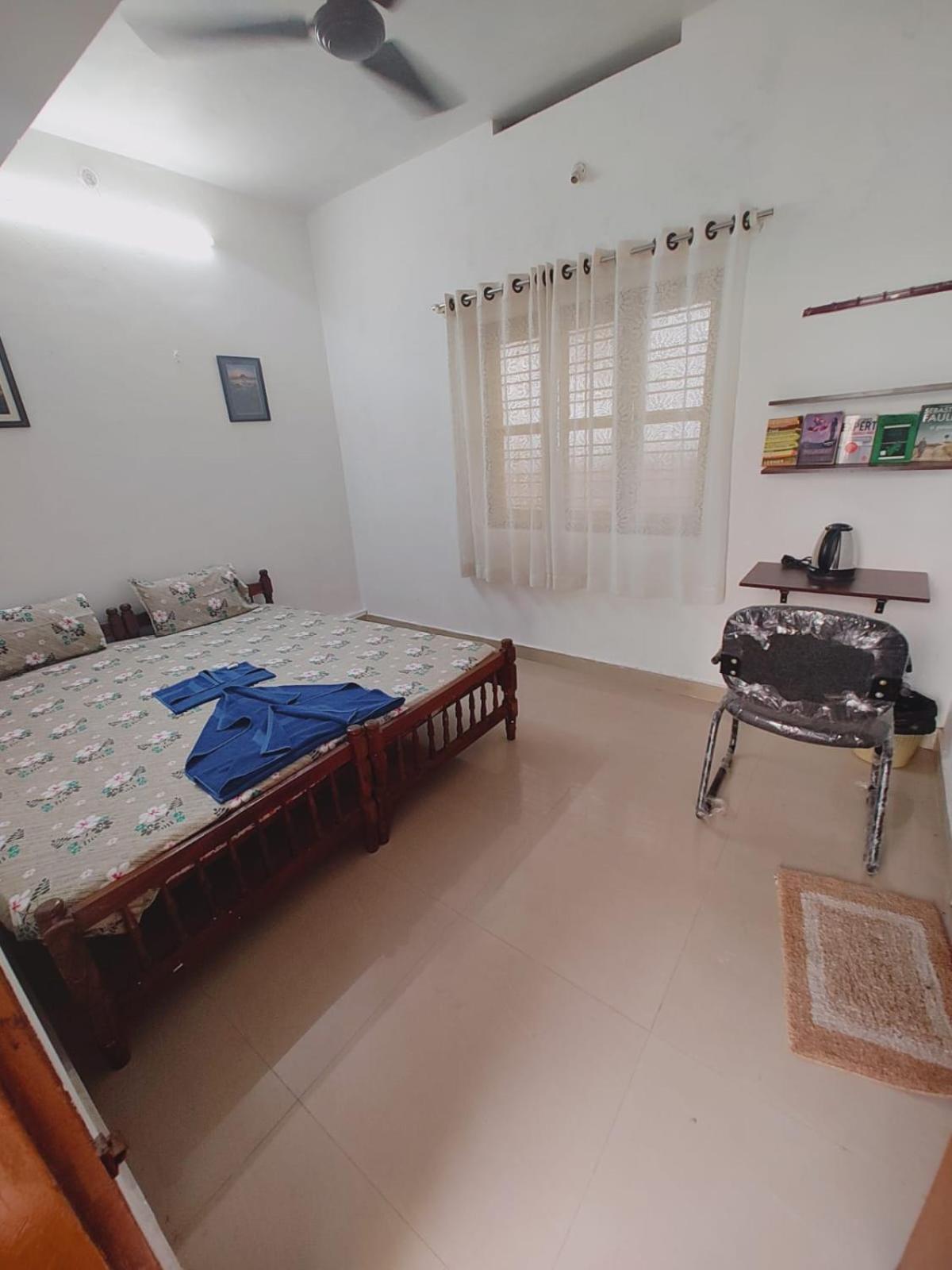 Gogonuts Hostel Varkala Pokoj fotografie